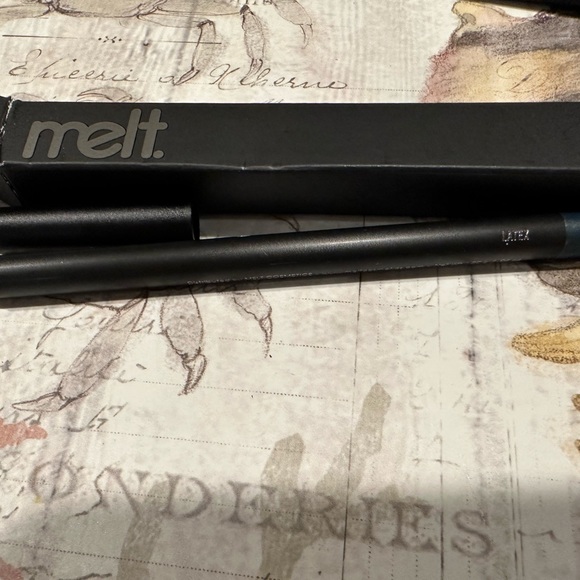 Melt Cosmetics Bundle New Lip and eye liners, blushlight highlighter Shadowplay - Picture 10 of 11